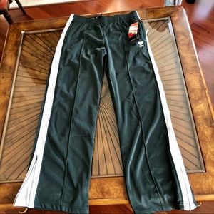 NWT Woman’s size XL evergreen poly warmup pant